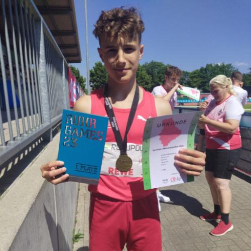 Konstantin gewinnt Gold und Silber